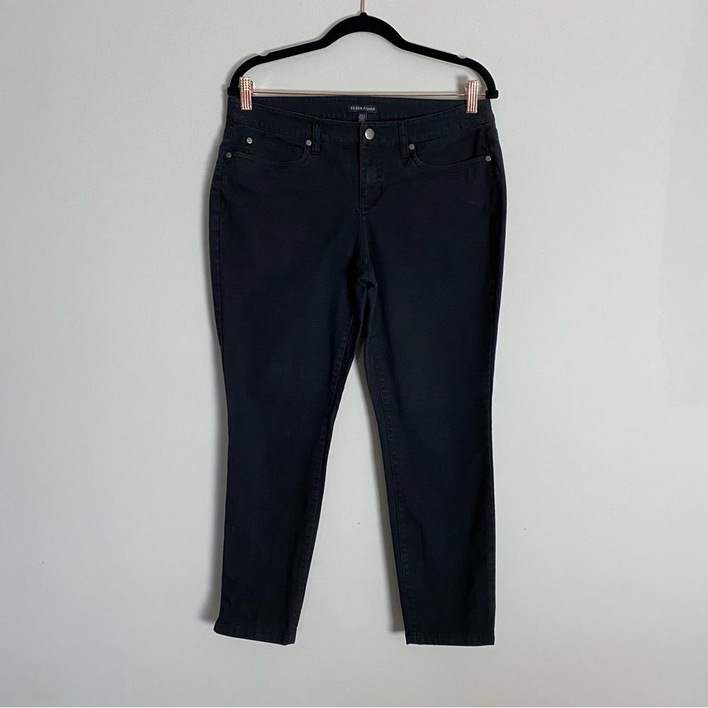Eileen Fisher - Textured & Tapered Cropped Jeans - Size 10